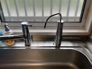 千葉キッチン取付け隊　アルカリイオン整水器の工事　施工後